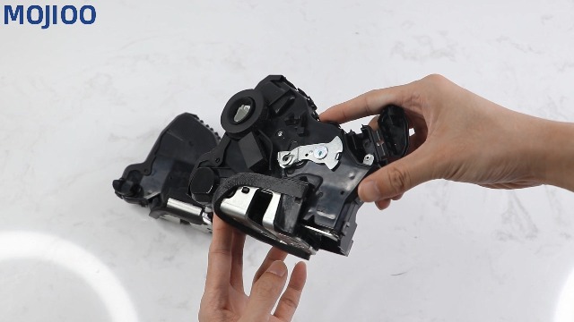 Amazon.com: 2PCS Front Door Lock Actuator Compatible with Toyota